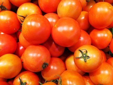 Domates kırmızısı ve turuncu, sağlığınız için arka plan ya da duvar kâğıdıdır.