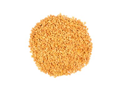 Beyaz renkte izole edilmiş bir sürü baharat. Hint mutfağı.