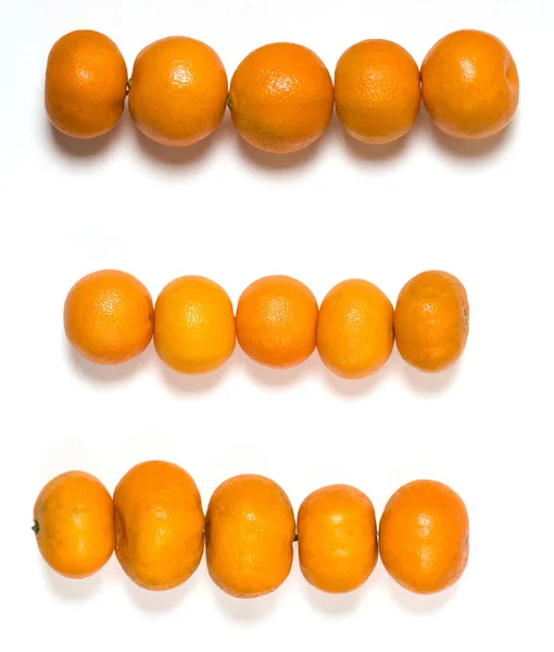 Mandarinas Sobre Fondo Blanco — Foto de Stock