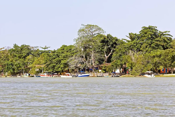 Caraiva Dans État Bahia Brésil Panorama Bord Rivière Avec Bateaux — Photo