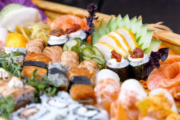 Lezzetli Japon dürümleri.