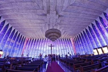 Brasilia, Brezilya - 27 Ağustos 2018: Dom Bosco Sığınak İçişleri - Brasilia, Distrito, Dom Bosco Sığınağına Gelen İnsanlar