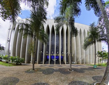 Brasilia, Brezilya - 27 Ağustos 2018: Dom Bosco Sığınak İçişleri - Brasilia, Distrito, Gotik tarzı beton tapınak Dom Bosco