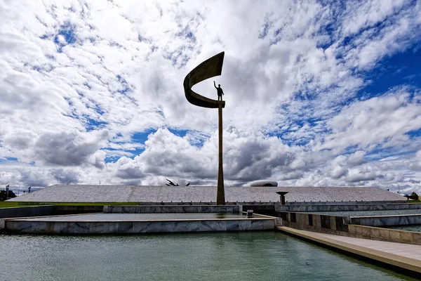Brasilia, Distrito Federal, Brezilya - 30 Mart 2020: JK Anıtı, Juscelino Kubitschek
