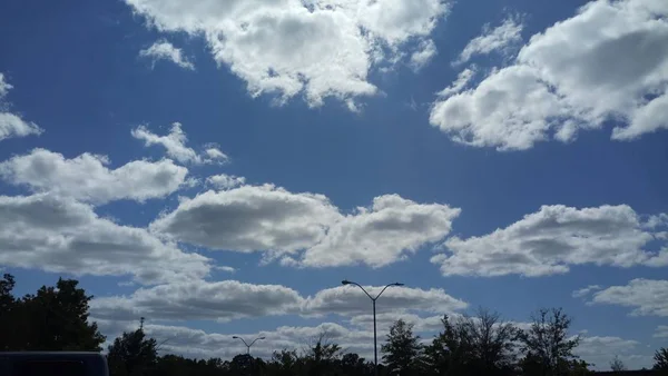 Imagen de nubes en el cielo Tiempo del día —  Fotos de Stock