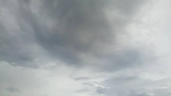 Imagem de nuvens na hora do dia do céu — Fotografia de Stock