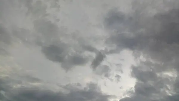 Imagem de nuvens na hora do dia do céu — Fotografia de Stock