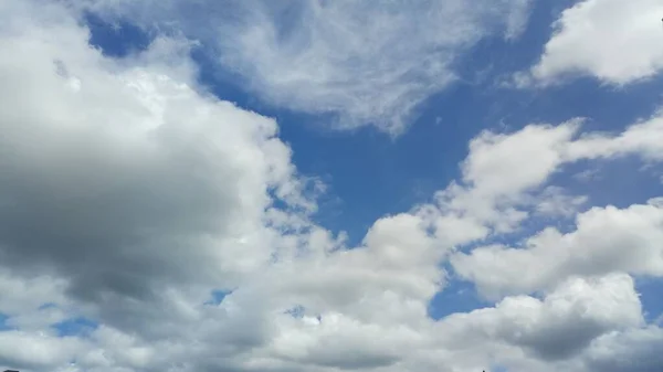 Felhők képe az égen — Stock Fotó