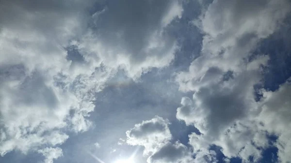 Imagen de nubes en el cielo Tiempo del día — Foto de Stock