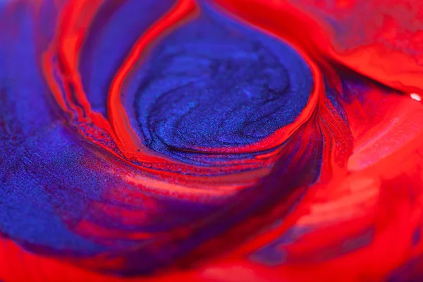Piękne abstrakcyjne jasnoczerwono-niebieskie tło z smugami i plamami — Zdjęcie stockowe