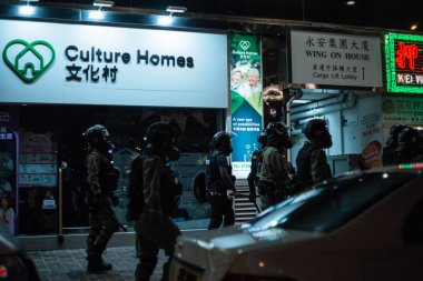 Hong Kong, Hong Kong - 31 Ekim 2019: Cadılar Bayramı gecesi Central Hong Kong 'da ayaklanma ve protesto