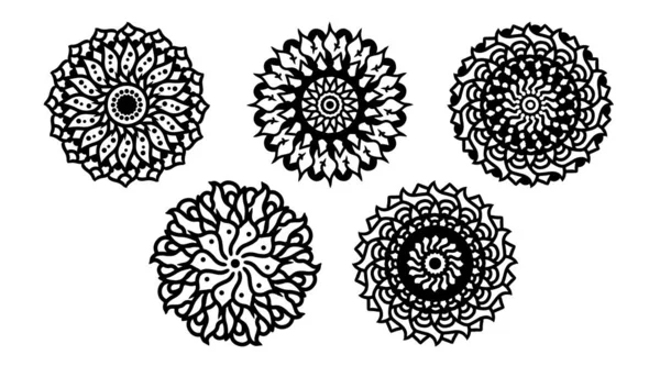 Ornamento de Mandala étnica. Padrão redondo set.Templates com doodle —  Vetores de Stock