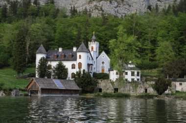 Scenic view of the famous Hallstatt lake clipart