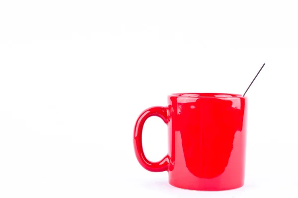 Rode Koffie Thee Kopje Lepel Witte Achtergrond Drank Geïsoleerd — Stockfoto