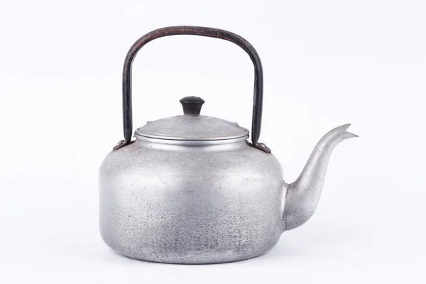 Velho Vintage Retro Kettle Bebida Fundo Branco Isolado Que Chaleira — Fotografia de Stock