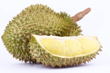 Sarı Durian mon tangası meyvelerin kralıdır. Durian ve Durian soyulmuş meyve tabağı. Beyaz arka planda tropikal durian.