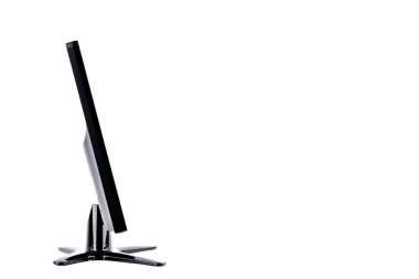 Beyaz arkaplan donanım masaüstü teknolojisinde LED monitörü bilgisayar görüntüsü izole edildi