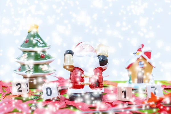 Neşeli Noel ve mutlu yeni yıl arka plan ve sayı 2017 