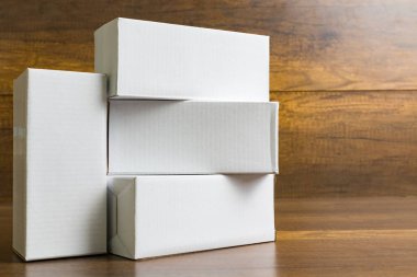 beyaz kağıt kutusu 