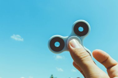 Topluca spinner holding eller 