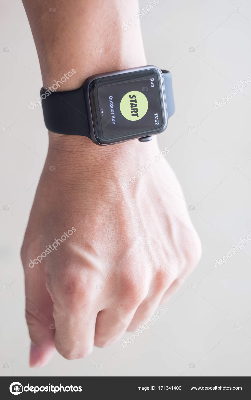 apple watch series 3 gps space gray aluminum case with black sport band