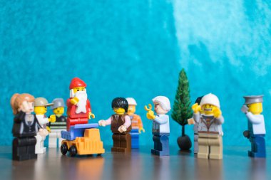 Noel sahne ile Lego Noel Baba minifigure