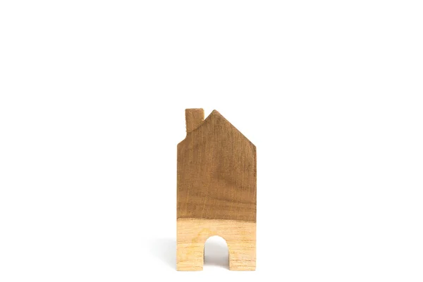 Huis model geïsoleerd op witte achtergrond — Stockfoto