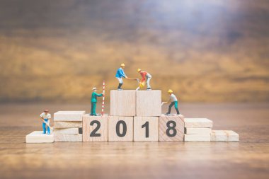 Alt takım ahşap blok numarası 2018 oluşturma 