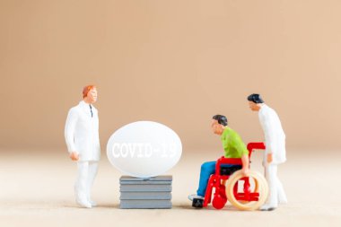 Coronavirus-19 salgınını durdurmak için minyatür insanlar, Doktor Araştırma ve Geliştirme Coronavirüs Aşısı, Tıp.