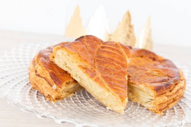 Aydınlanma sırasında Galette des Rois