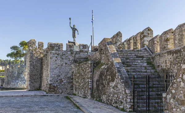 Nafpaktos, Yunanistan 05 Jan 2018 Kalesi sahil — Stok fotoğraf