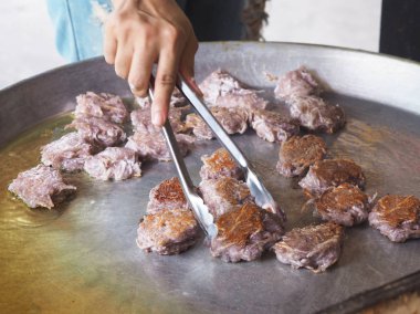 Tay tatlı Hindistan cevizi macaroons Baa Bin olarak adlandırılan tava pişirme. 