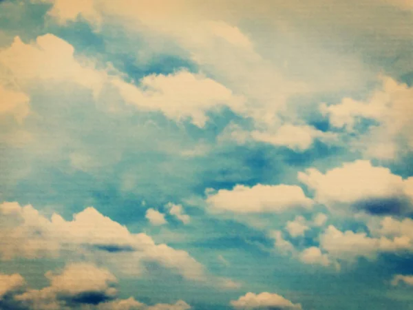 Abstrakt blauer Himmel und Wolken auf Leinwand strukturierten Hintergrund. wate — Stockfoto