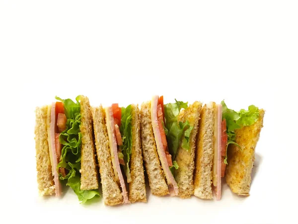 Sandwich wholewheat bröd på vita blackground — Stockfoto