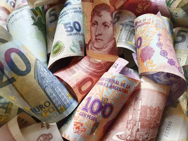 Exchange rate of argentine and european money — Stock Photo, Image