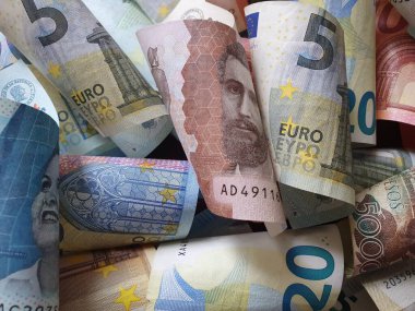 Kolombiya ve Avrupa paralarının döviz kuru