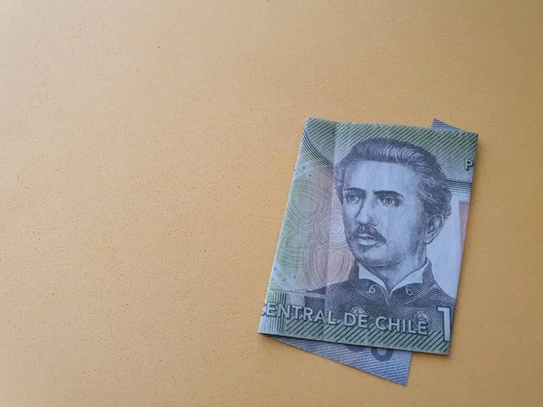 Şili parasıyla ekonomi ve finans