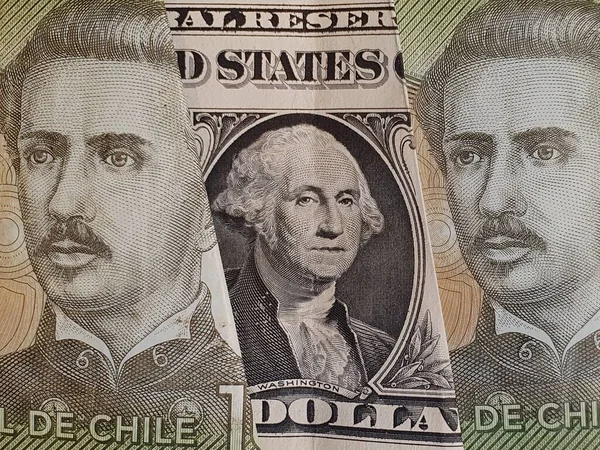Aproximação Nota Dólar Americana Notas Chilenas 1000 Pesos — Fotografia de Stock
