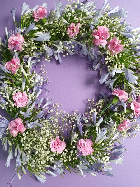 Fleurs Agapanthe Violet Oeillet Rose Dans Bouquet Floral Sur Fond — Photo
