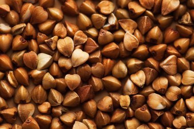 Karabuğday tüm çerçevede yetişir, vejetaryenler, bakkallar, sağlıklı yiyecekler, karabuğday paketleme planı.