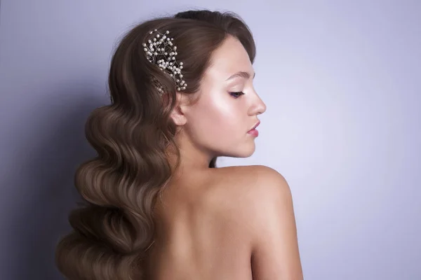 Portrait of woman with hair style — Stock Photo, Image