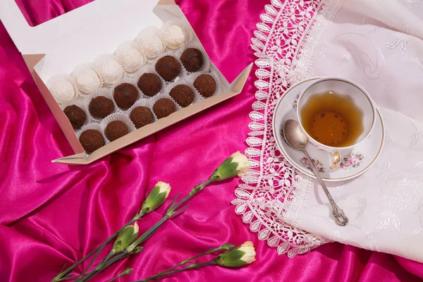 Homemade chocolate truffles . Handmade sweets. — Stock Photo, Image