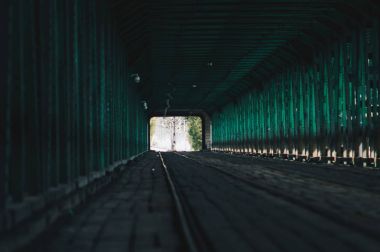 Varşova'daki ünlü Gdanski Köprüsü