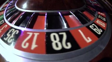 Rulet tekerleği kumarhanede iplik. 16 numara. Yakın çekim