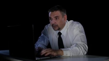 Duygular korku videoları, film izlerken tarafından erkekler arasında. Stüdyo