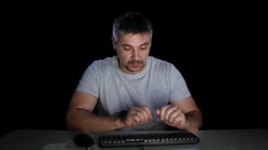 Adam o İzleyicisi'nde ne gördüm itibaren endişeleniyor