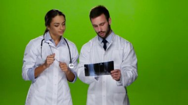 Nasıl bir hastayı tedavi uygun gördüğü traumatologist doktor açıklar