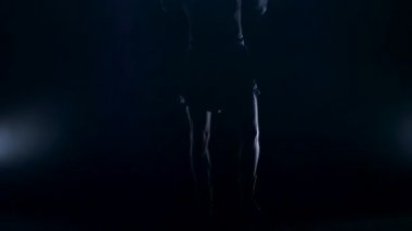 Geldiğiniz boksör ile güçlü bir beden duman