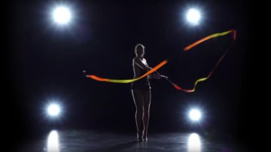 gibkaya-gimnastika-zhenskaya-video-porno-onlayn-bolshie-dirki-kopilka