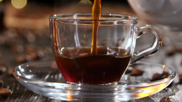 Cup of freshly brewed black coffee. Closeup side view — Stock Video